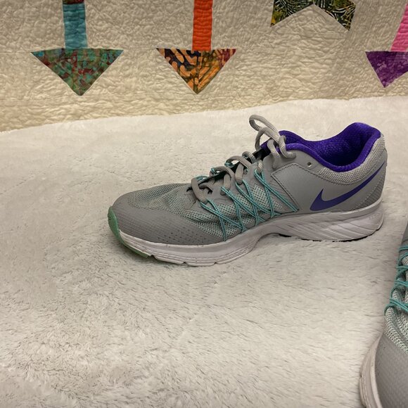 Nike Air Relentless Woman's Size 8.5 - Picture 4 of 9